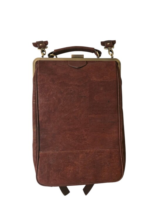Laflore Paris Handbags - NWOT LaFlore Bobobark Convertible Backpack